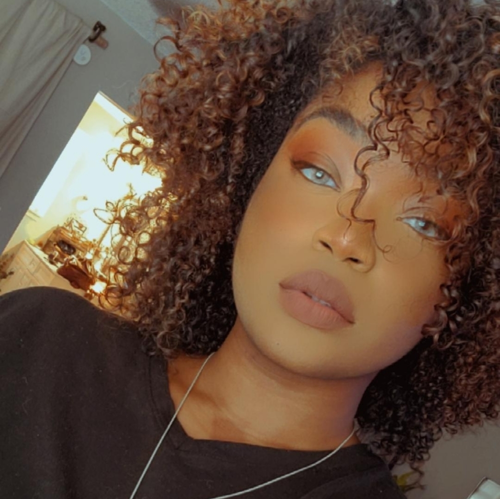 Meet your Posher, Raven